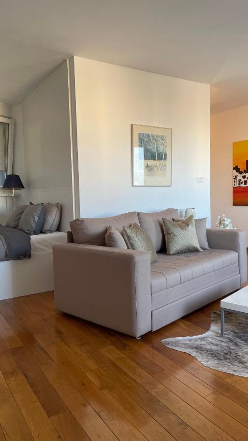 Luka 1718 Apartments Белград Екстериор снимка