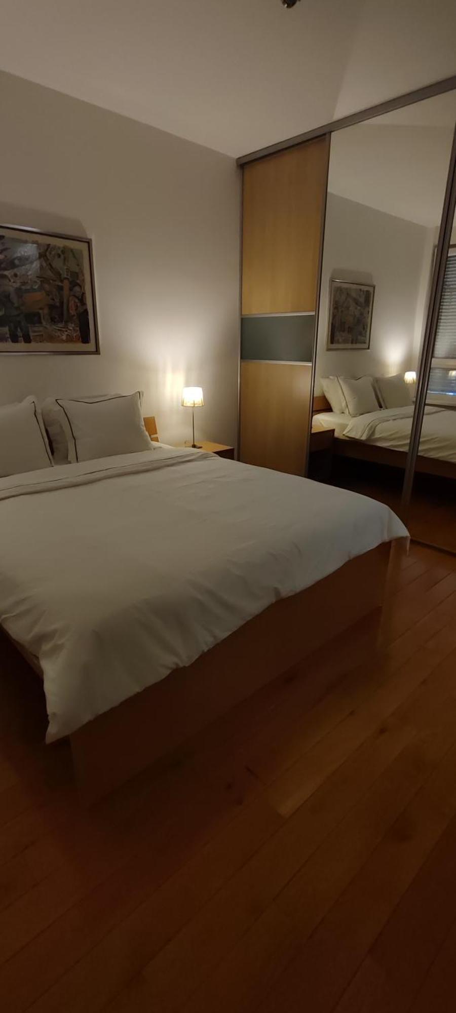 Luka 1718 Apartments Белград Екстериор снимка