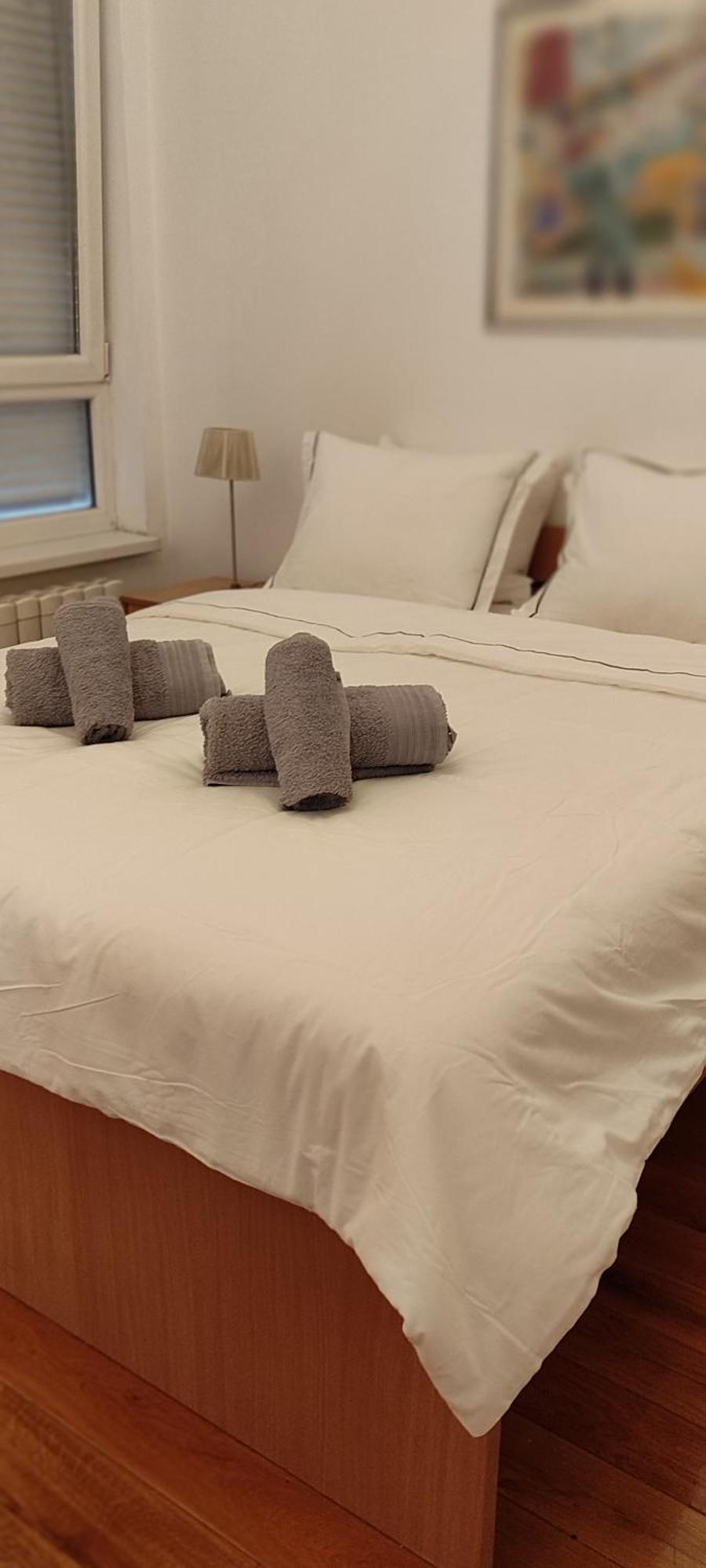 Luka 1718 Apartments Белград Екстериор снимка